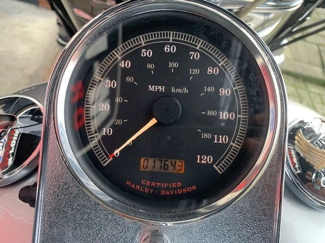 harley-davidson - heritage-softail-classic-flstc