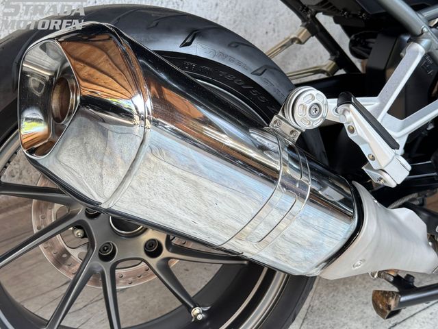 bmw - r-1200-rs