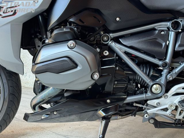 bmw - r-1200-rs