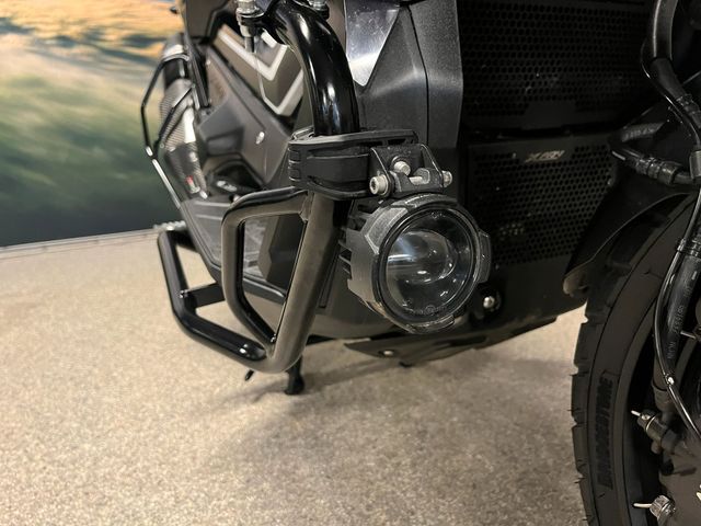 honda - x-adv