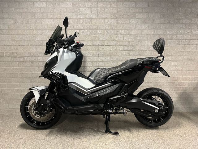honda - x-adv
