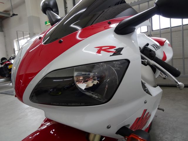 yamaha - yzf-r1