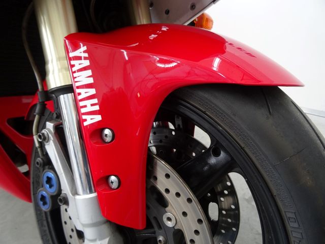 yamaha - yzf-r1