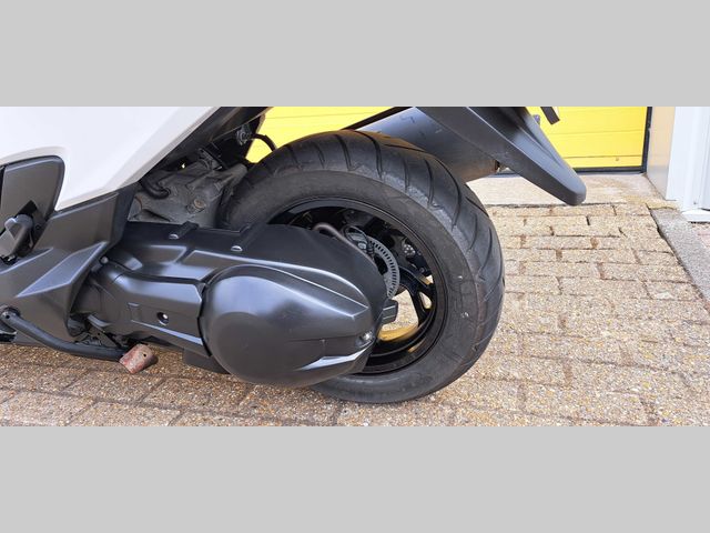 suzuki - an-400-burgman