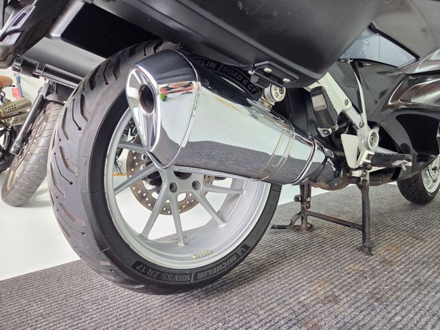 bmw - r-1200-rt-lc