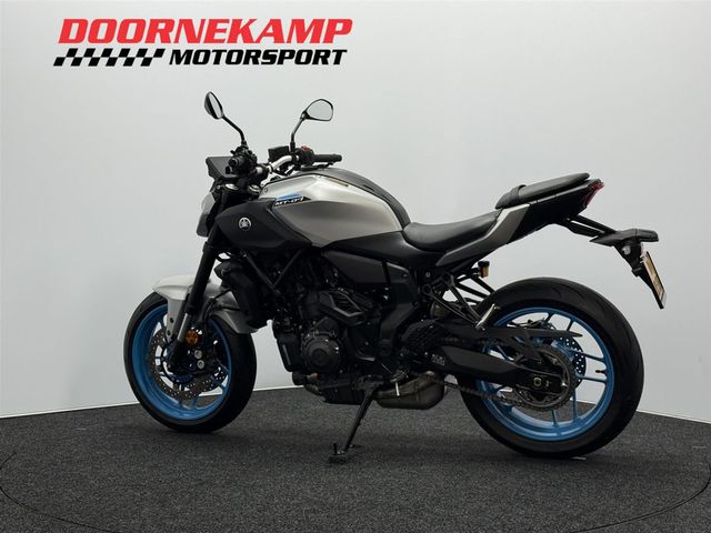 yamaha - mt-07-y-amt