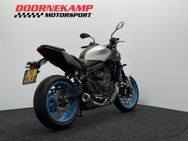 yamaha - mt-07-y-amt