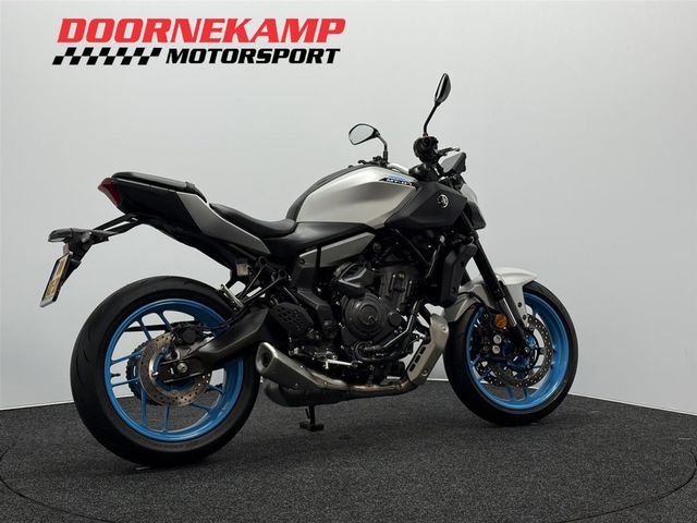 yamaha - mt-07-y-amt