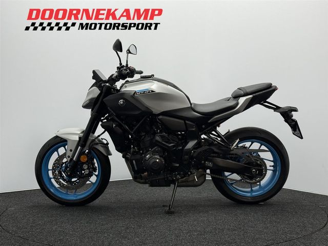 yamaha - mt-07-y-amt