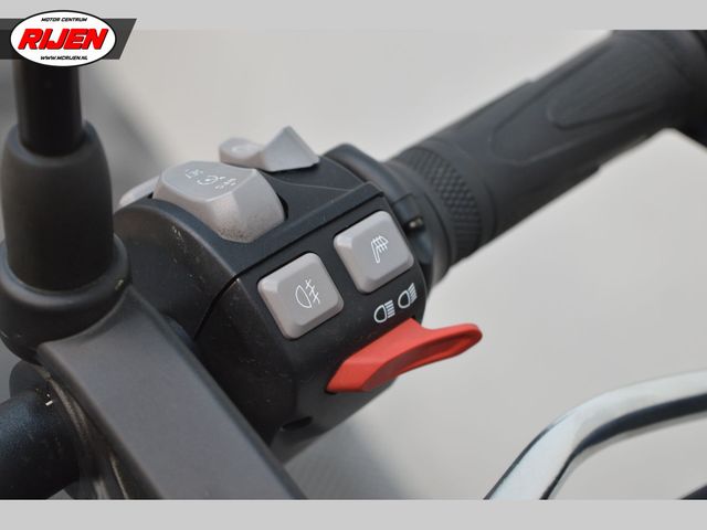 triumph - tiger-900-gt-pro