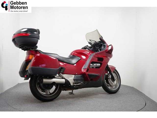 honda - st-1100-pan-european