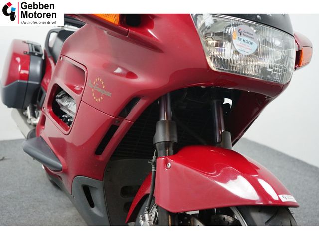 honda - st-1100-pan-european