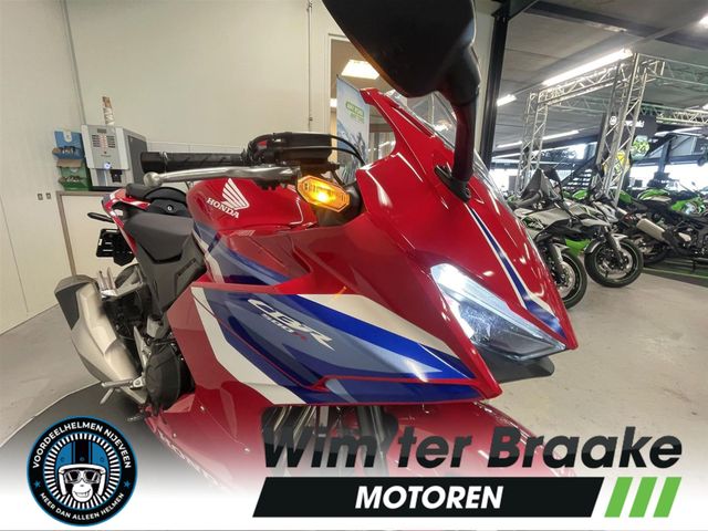 honda - cbr-500-r-abs