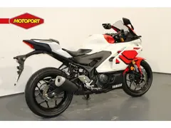 Yamaha YZF R3 70th anniversary 2026 nieuw – foto 10 van 15