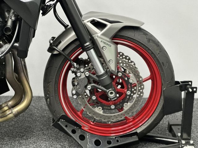 kawasaki - z900-performance