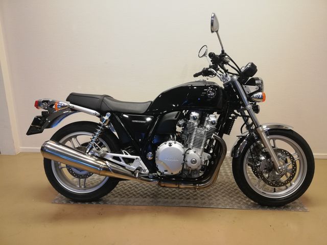 honda - cb-1100