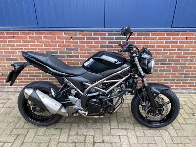 SUZUKI SV 650 N ABS – foto 2