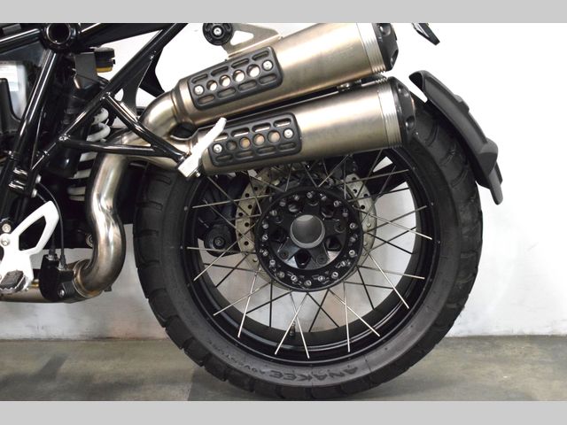 bmw - r-nine-t-scrambler