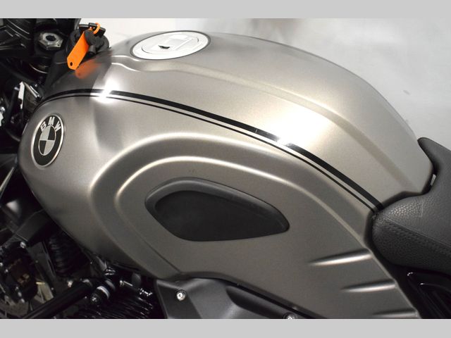 bmw - r-nine-t-scrambler