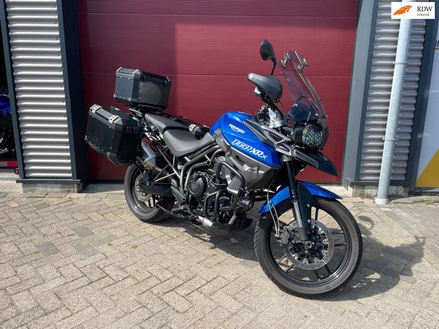 triumph - tiger-800-xrx