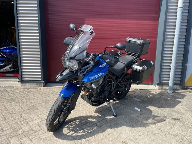 triumph - tiger-800-xrx