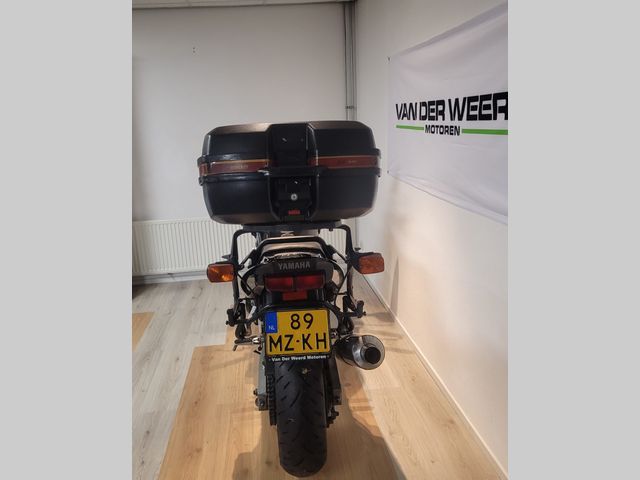 yamaha - fzs-600-fazer