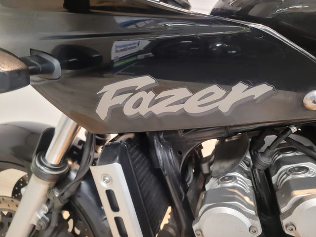 yamaha - fzs-600-fazer