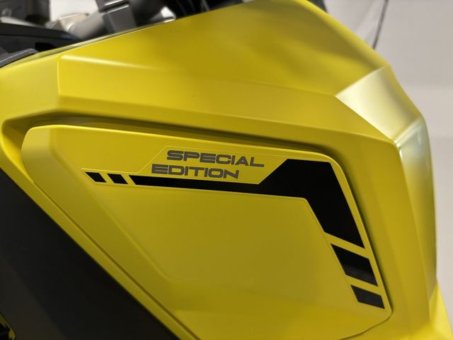 honda - x-adv
