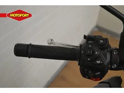 YAMAHA MT 09 – foto 2
