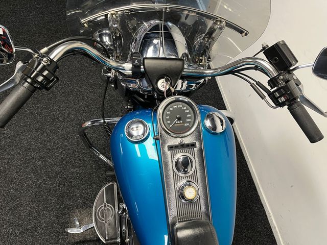 harley-davidson - road-king-flhri