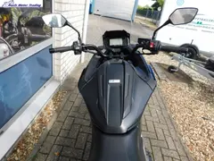 Honda NC 750 X ABS, incl Shark demper 2024 occasion – foto 7 van 15