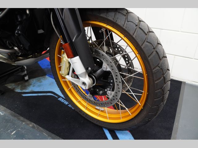 bmw - r-1250-gs-adventure