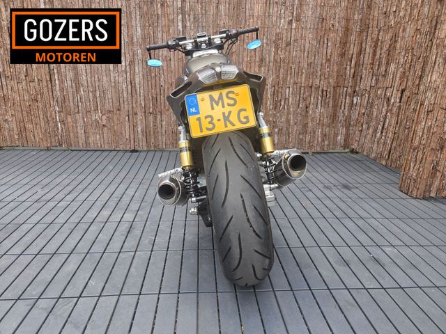 yamaha - vmx-1200-v-max