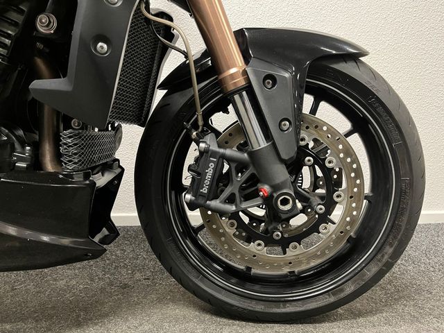 triumph - speed-triple-1050-abs