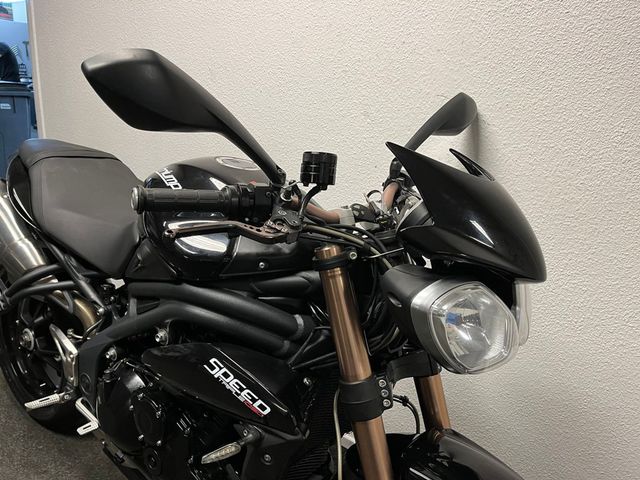 triumph - speed-triple-1050-abs