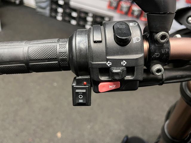 triumph - speed-triple-1050