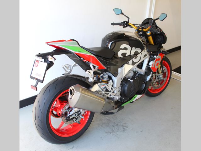 aprilia - tuono--v4-1100-factory