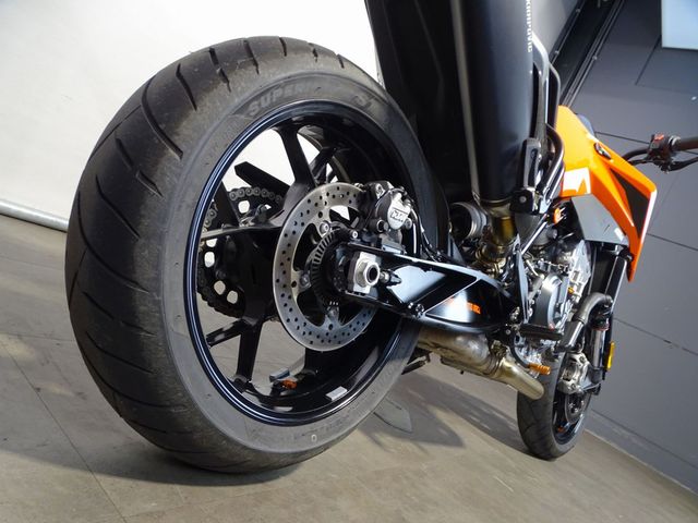 ktm - 790-duke-l