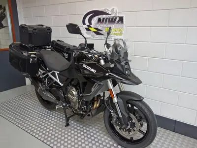 SUZUKI V-STROM 800 – foto 2