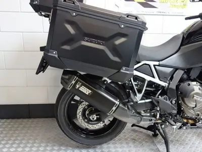 SUZUKI V-STROM 800 – foto 4