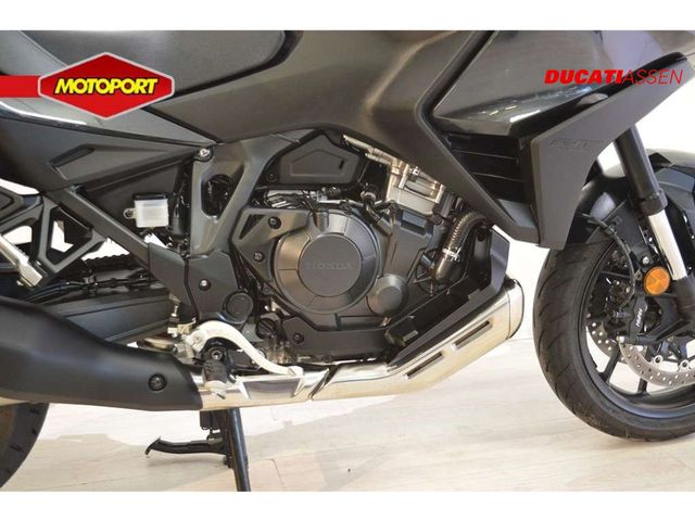 honda - nt-1100