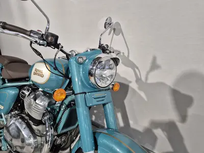 ROYAL ENFIELD CLASSIC 650 – foto 2
