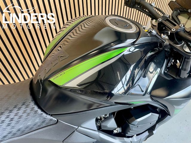 kawasaki - z-800-abs