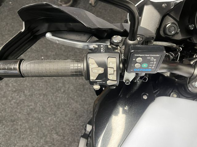kawasaki - versys-1000-grand-tourer