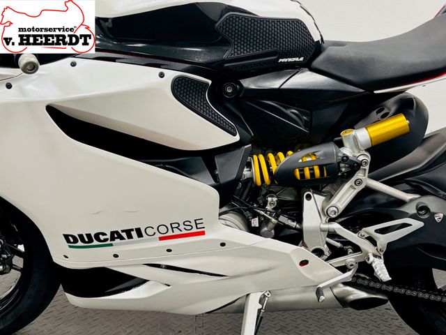 ducati - 899-panigale