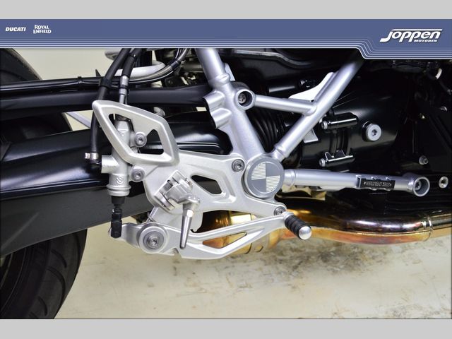 bmw - r-nine-t-racer