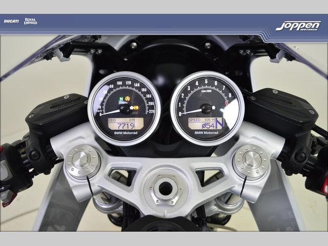 bmw - r-nine-t-racer