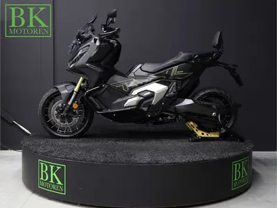 HONDA X-ADV SPECIAL EDITION – foto 3