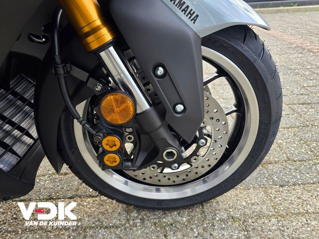 yamaha - tmax-tech-max-560