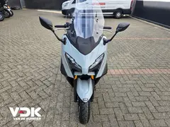 Yamaha Tmax Tech MAX 560 2026 nieuw – foto 9 van 21